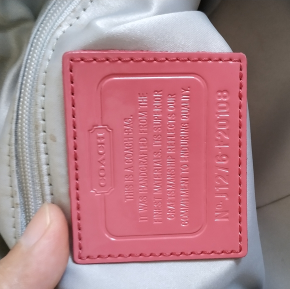 COACH Poppy Daisy liquid Gloss Hobo - Picture 12 of 17